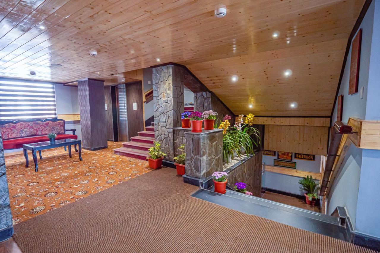 Yashshree Mall Road Darjeeling Дарджилинг Экстерьер фото